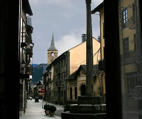 L'oficial * Esterri d'Àneu